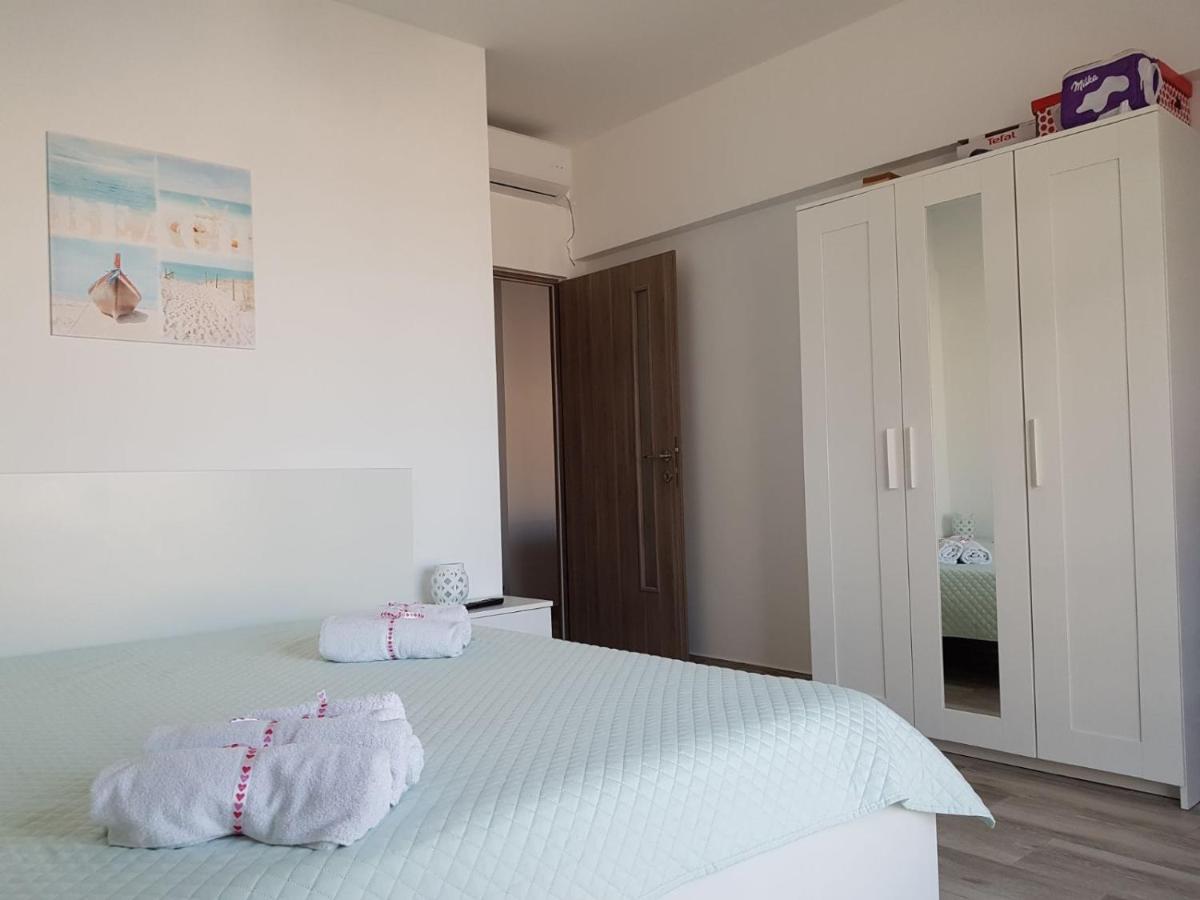 Apartament Andy Mamaia Nord 30 M De Plaja Năvodari Eksteriør billede