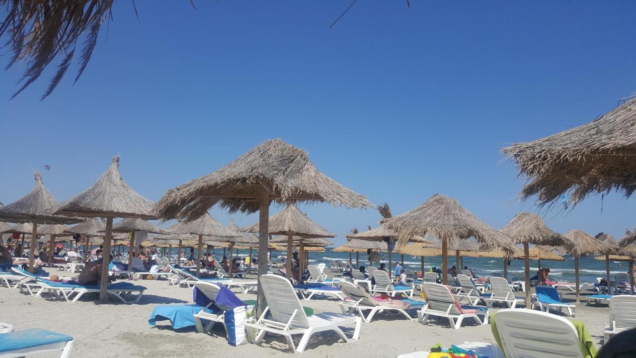 Apartament Andy Mamaia Nord 30 M De Plaja Năvodari Eksteriør billede